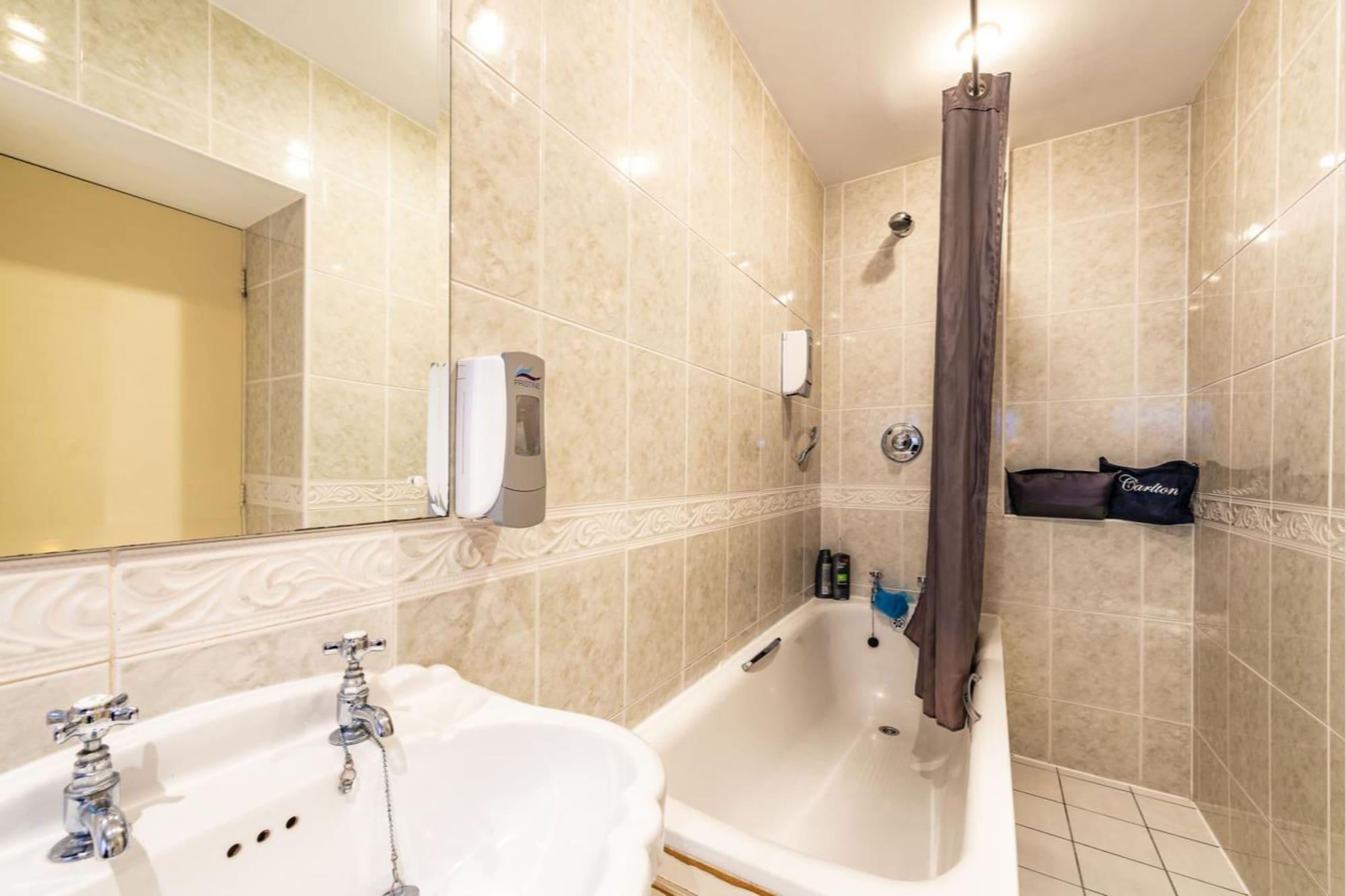 Paddington House Hotel Warrington Extérieur photo