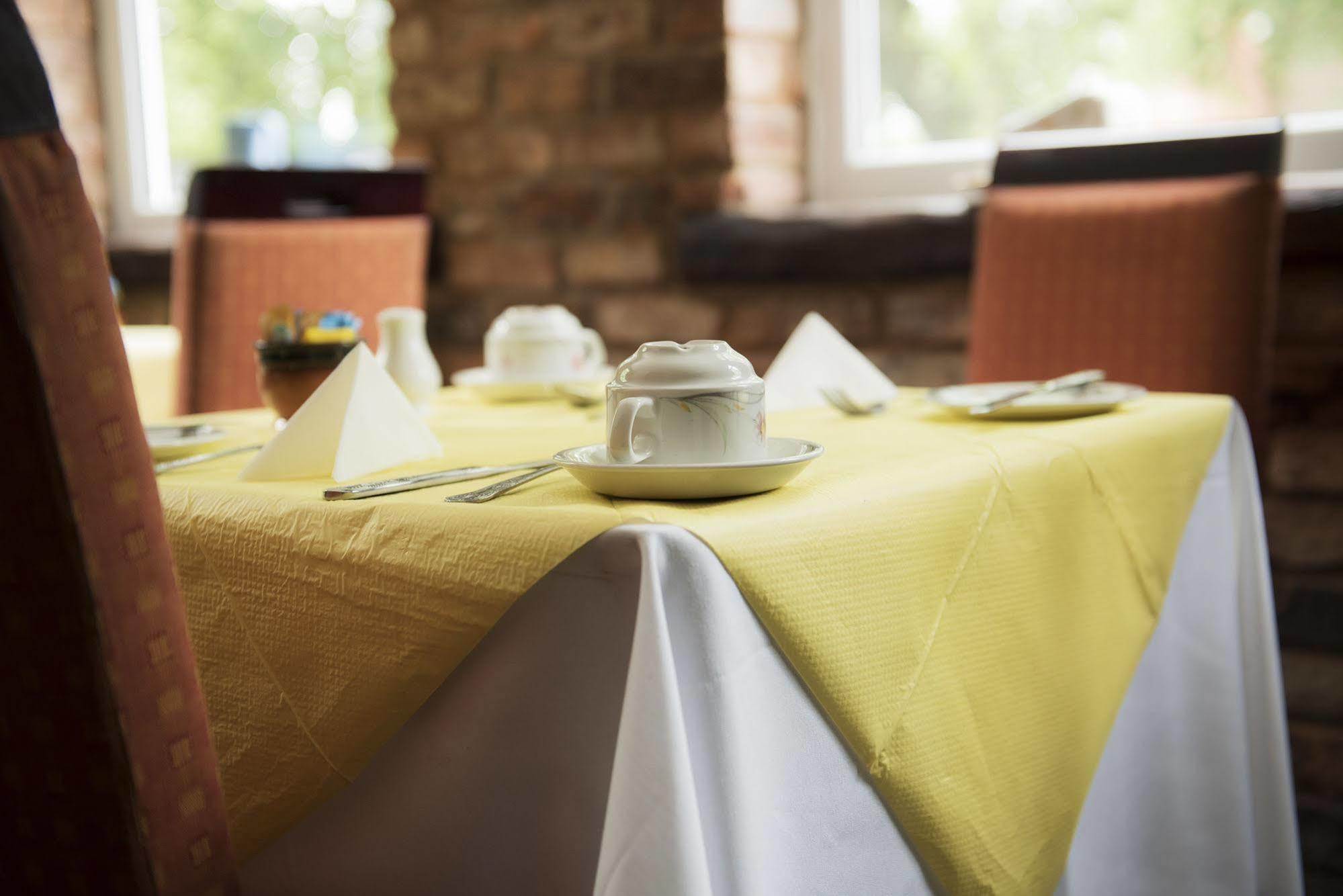 Paddington House Hotel Warrington Extérieur photo
